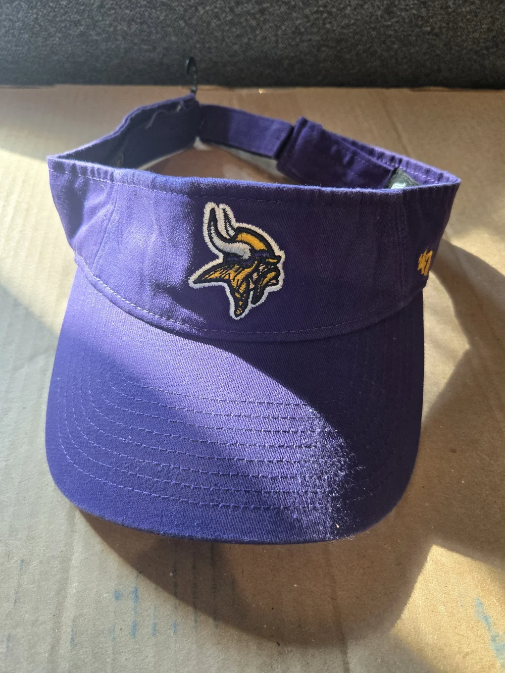 47 Brand Nwt Minnesota Vikings Purple Visor